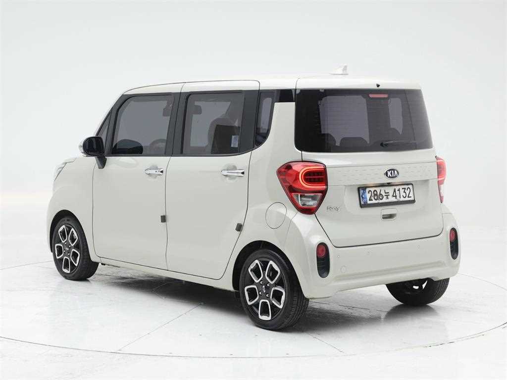 KIA Ray - Vista 4
