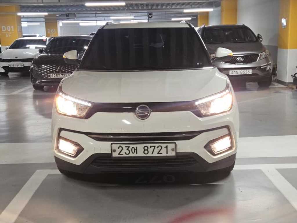 Ssangyong Tivoli 2019 - Importación desde Corea - HF Imports Iquique - Foto 1