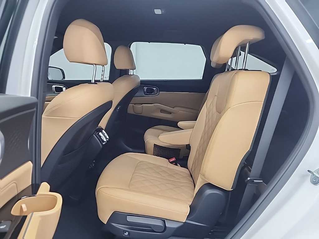 KIA Sorento - Vista 12