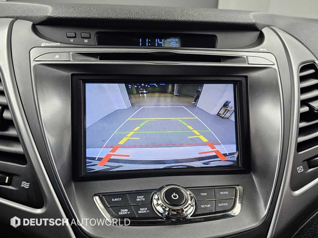 HYUNDAI Avante 2016 Blanco - Importación desde Corea - HF Imports Iquique - Foto 15