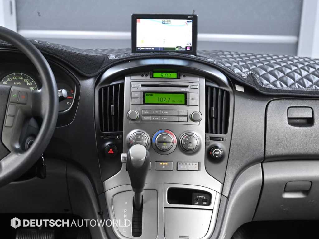 HYUNDAI Starex 2012 - Importación desde Corea - HF Imports Iquique - Foto 14