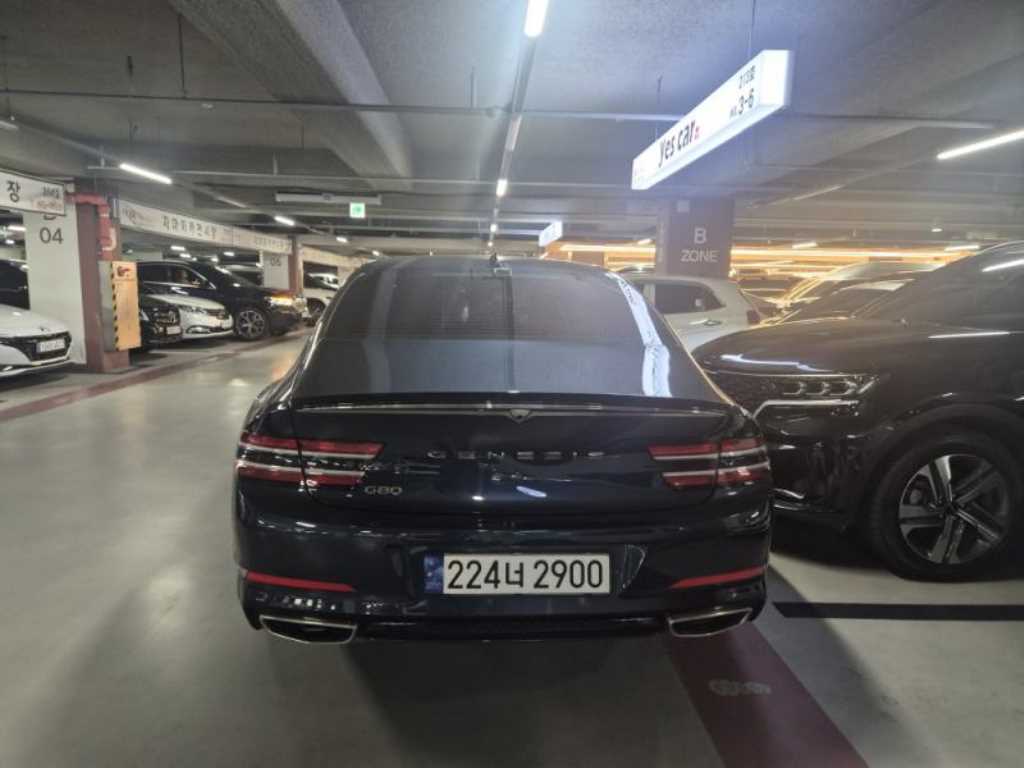 Genesis G80 - Vista 5