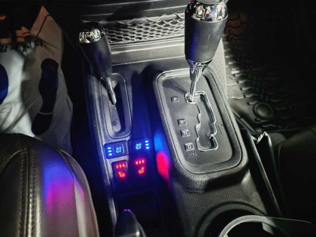 Jeep Wrangler 2017 Café - Importación desde Corea - HF Imports Iquique - Foto 13