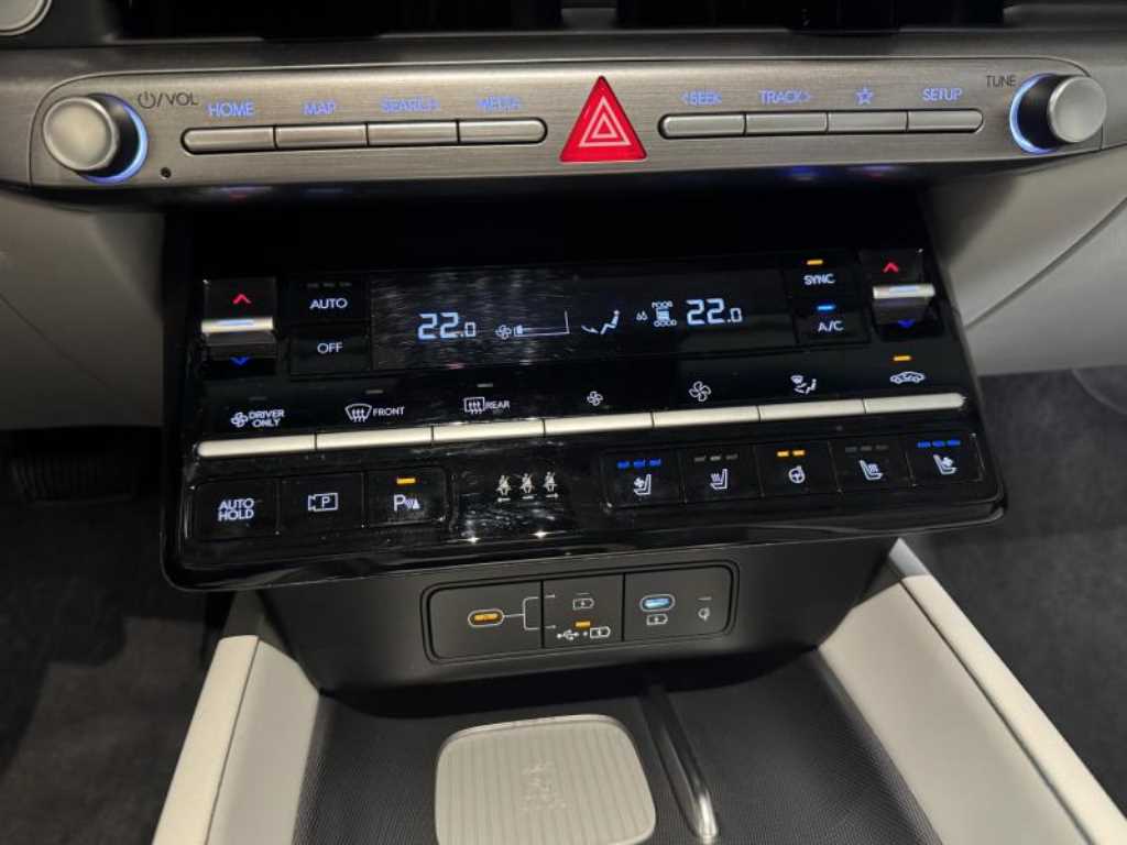 HYUNDAI Grandeur - Vista 11