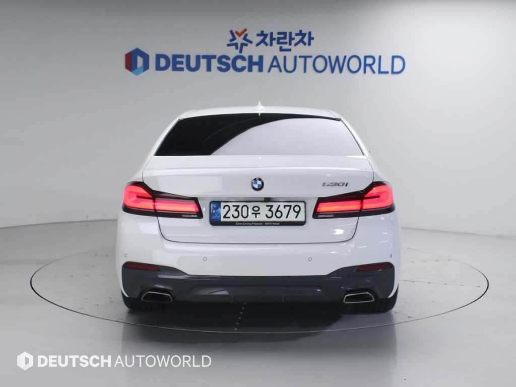 BMW 5 Series - Vista 4