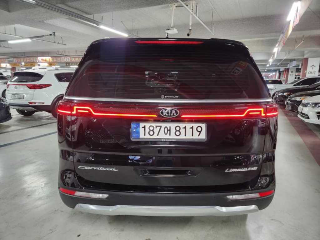 KIA Carnival - Vista 4