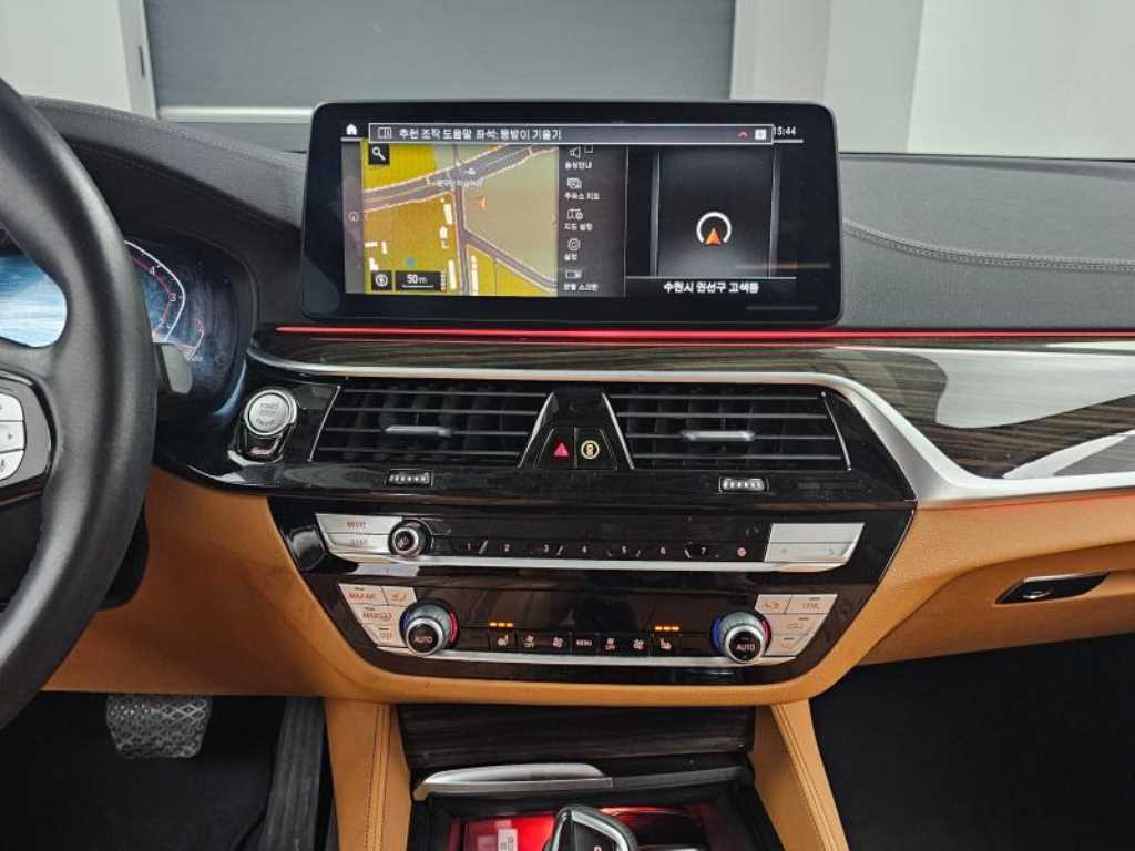 BMW 5 Series 2021 Negro - Importación desde Corea - HF Imports Iquique - Foto 14