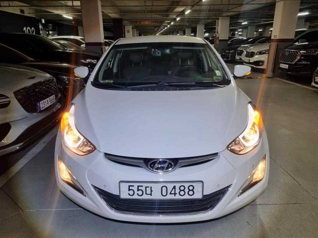 HYUNDAI Avante 2016 Blanco - Importación desde Corea - HF Imports Iquique - Foto 1