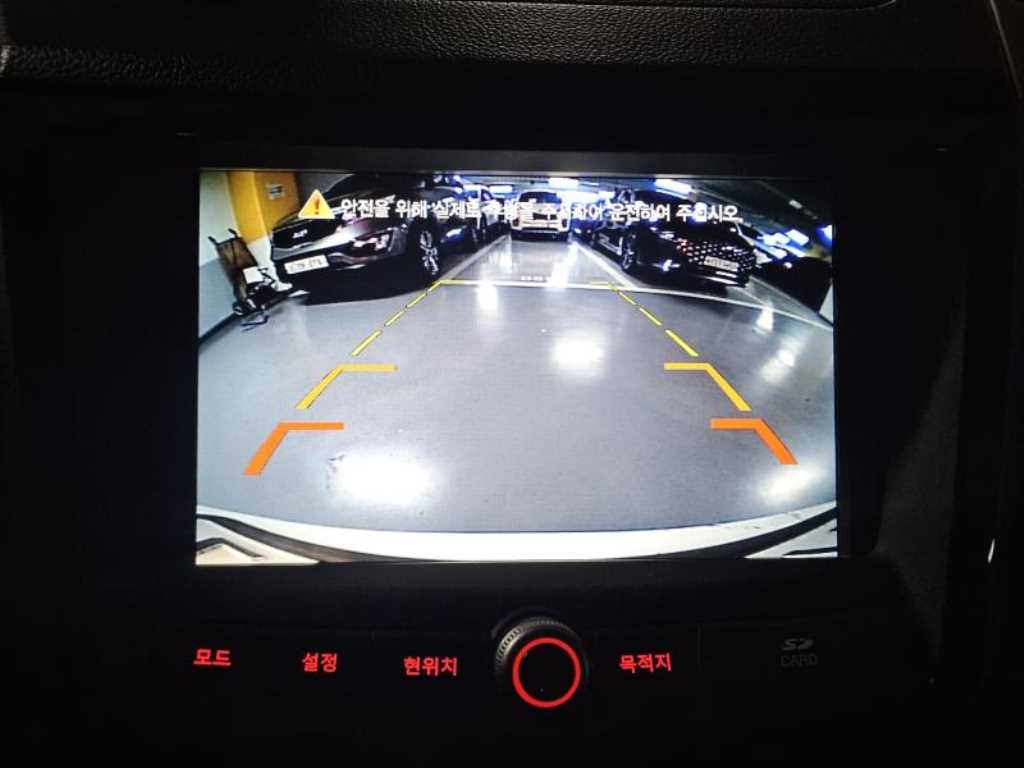 Ssangyong Tivoli - Vista 9