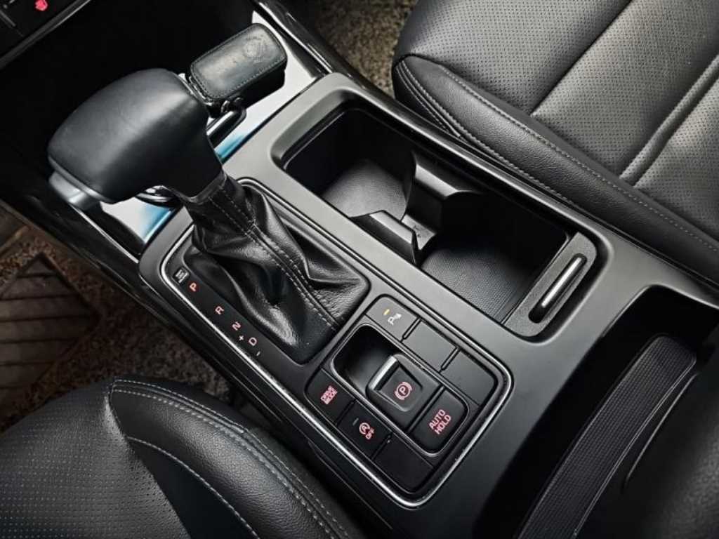 KIA Sorento - Vista 12