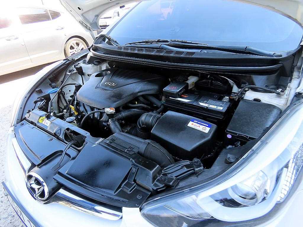 HYUNDAI Avante 2015 - Importación desde Corea - HF Imports Iquique - Foto 19