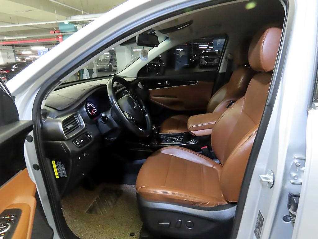 KIA Sorento - Vista 6