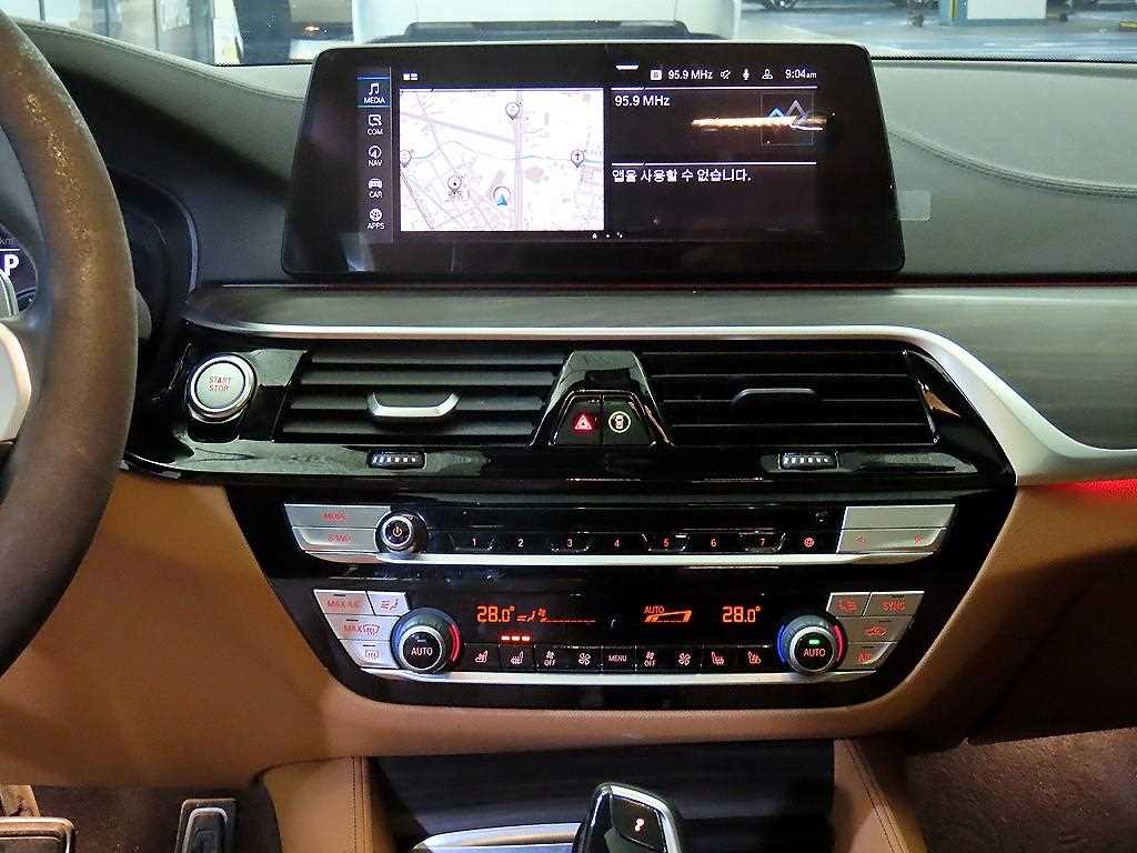 BMW 5 Series - Vista 11