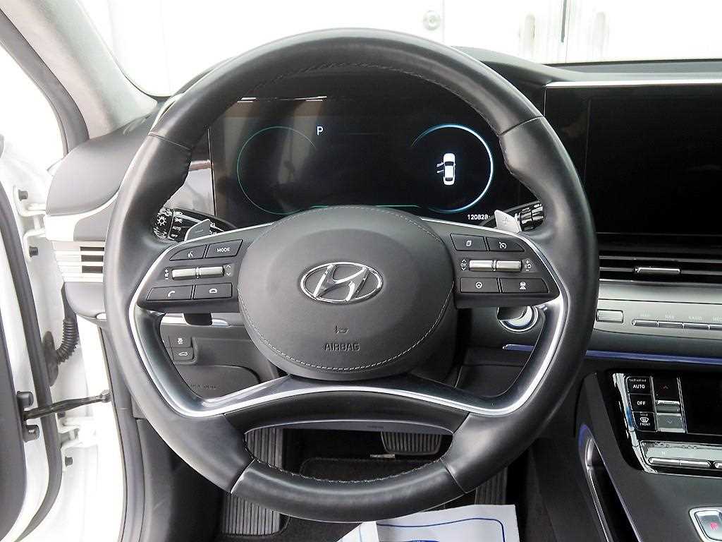 HYUNDAI Grandeur - Vista 9
