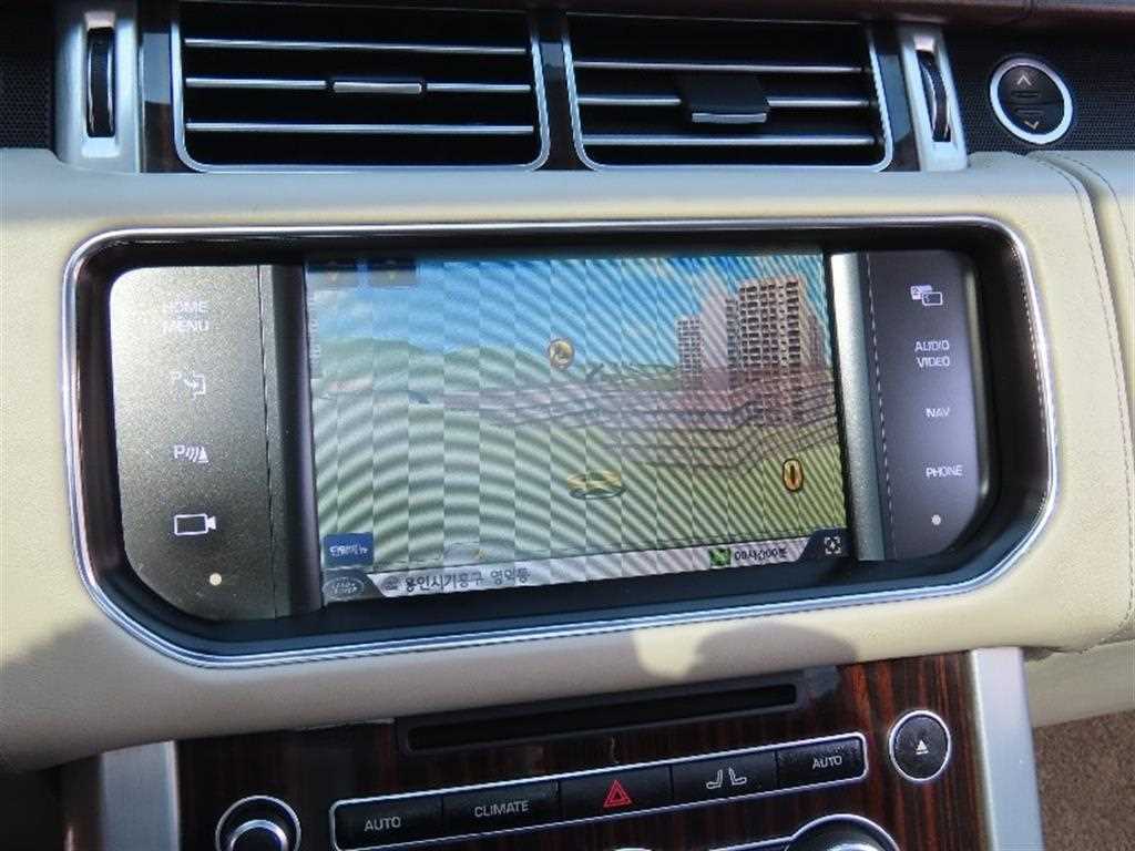 Land Rover Range Rover - Vista 8