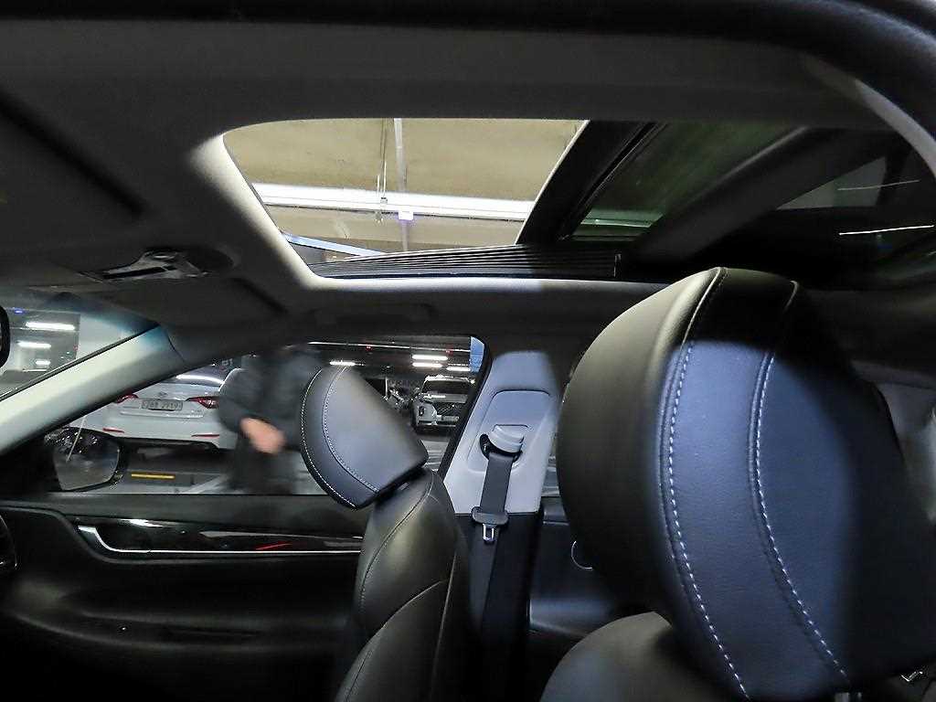 HYUNDAI Grandeur 2018 Negro - Importación desde Corea - HF Imports Iquique - Foto 17