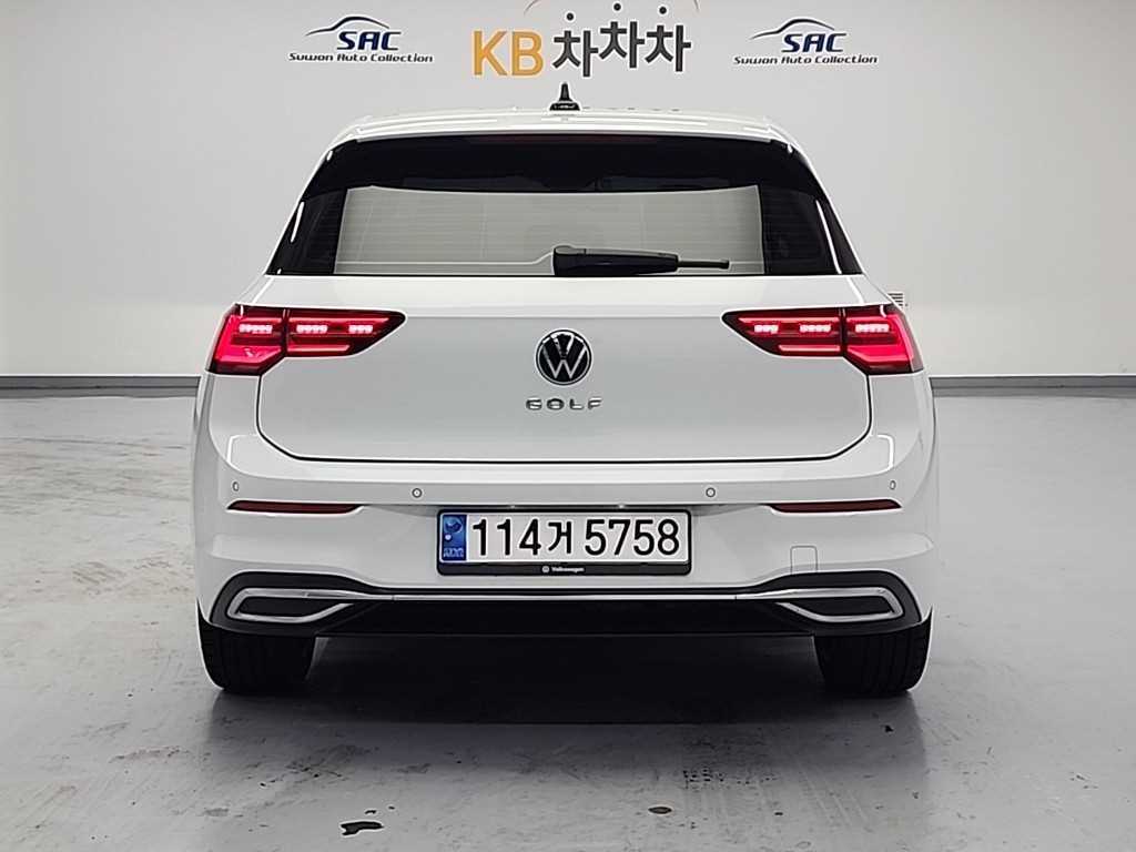 Volkswagen Golf - Vista 3