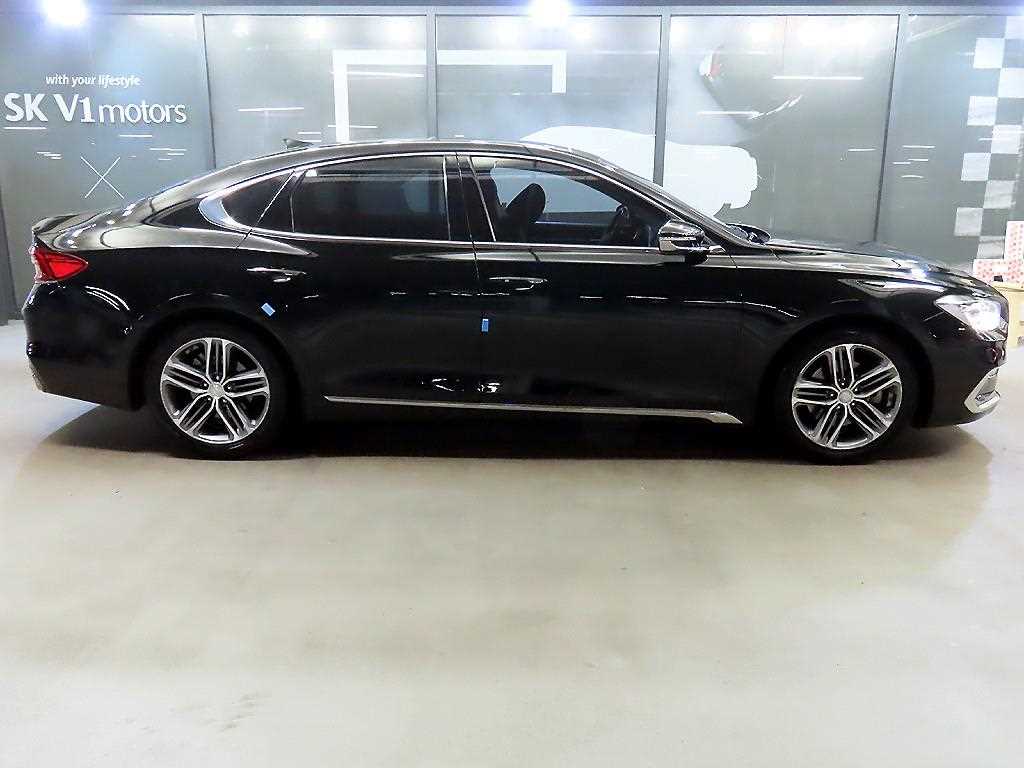 HYUNDAI Grandeur - Vista 3