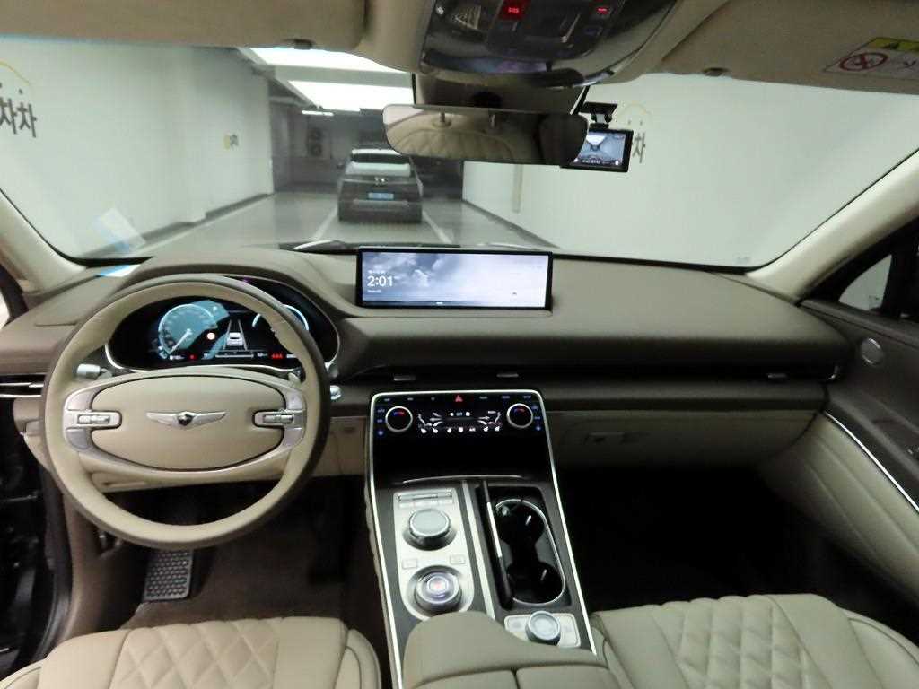 Genesis GV80 - Vista 6