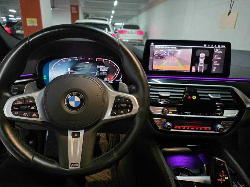 BMW 5 Series - Vista 9