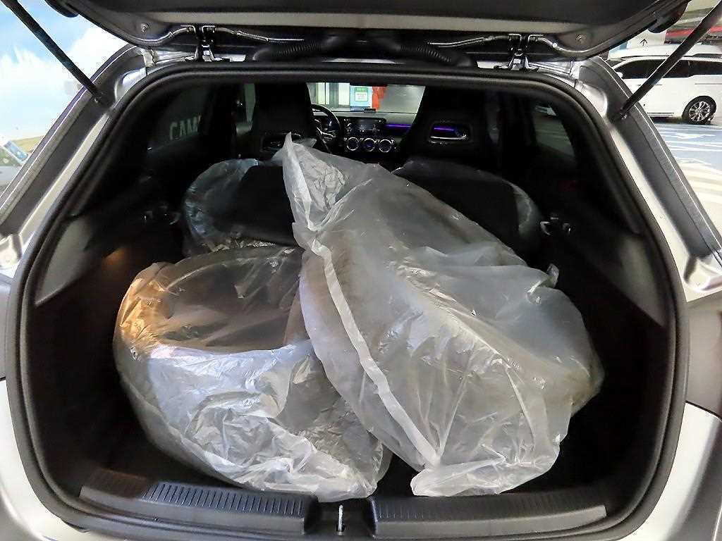 Mercedes Benz A Class 2022 Gris - Importación desde Corea - HF Imports Iquique - Foto 17