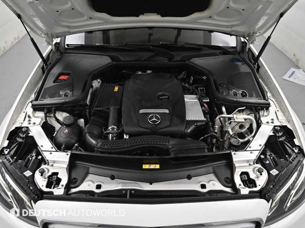 Mercedes Benz E class - Vista 6