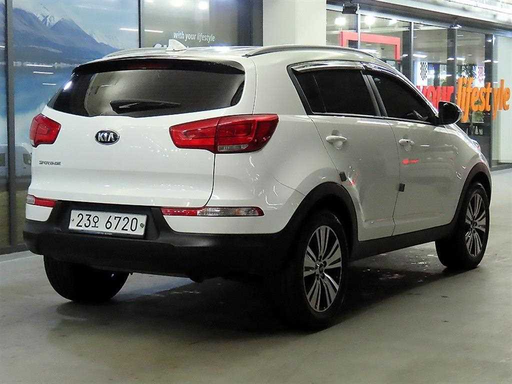 KIA Sportage - Vista 4