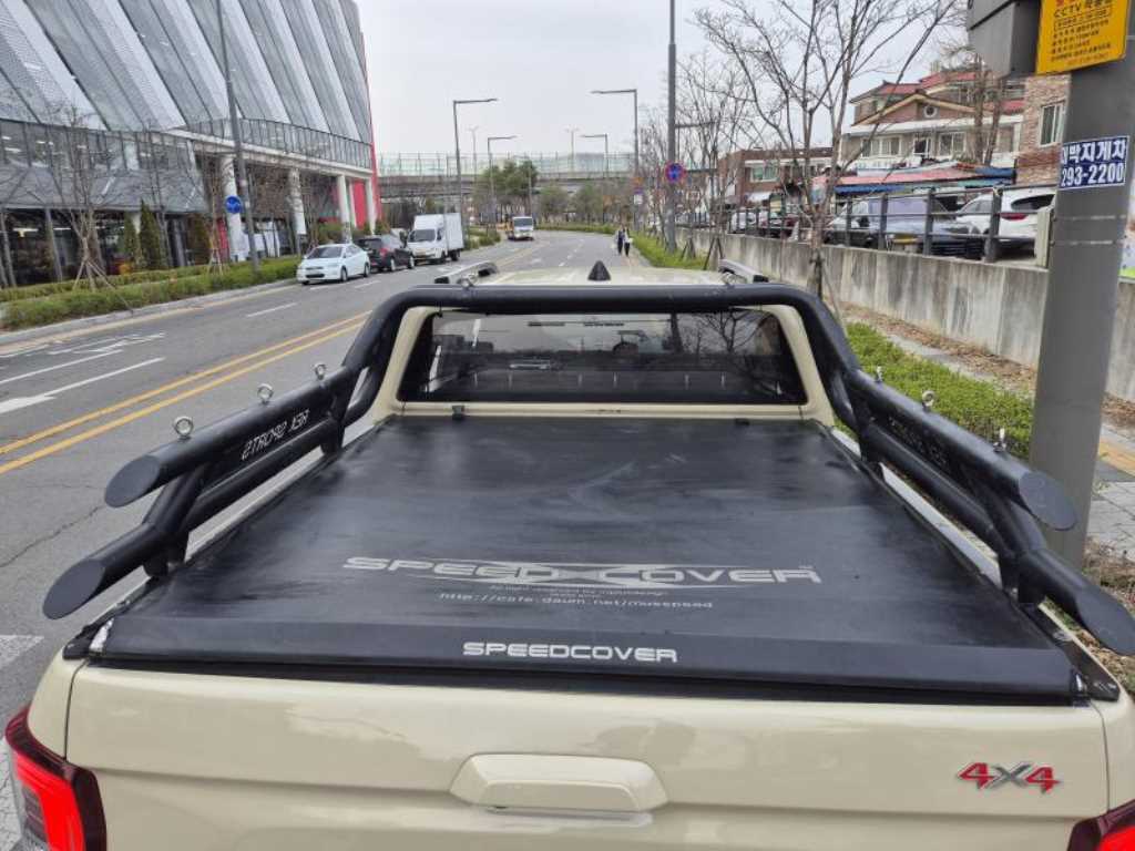 Ssangyong Rexton - Vista 7