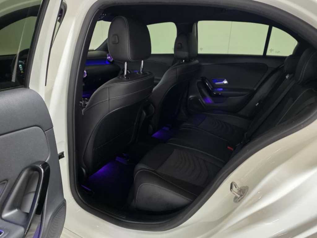 Mercedes Benz A Class - Vista 9