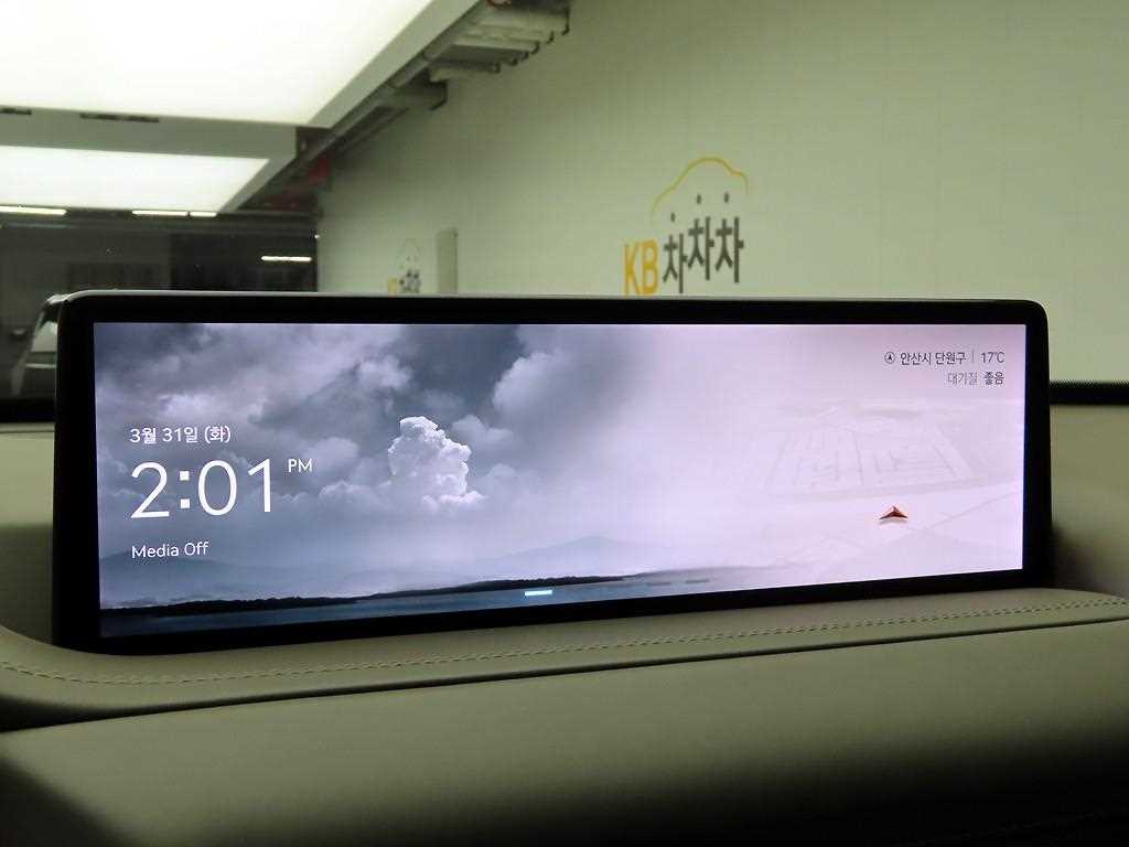 Genesis GV80 - Vista 8