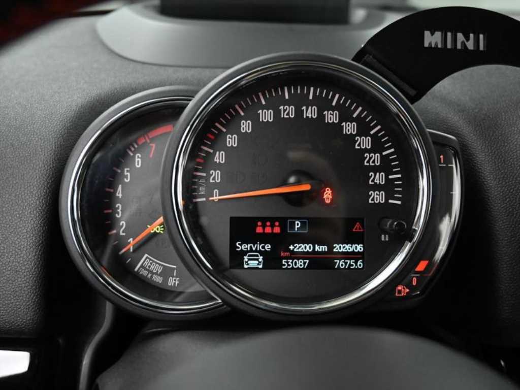 Mini Countryman - Vista 8