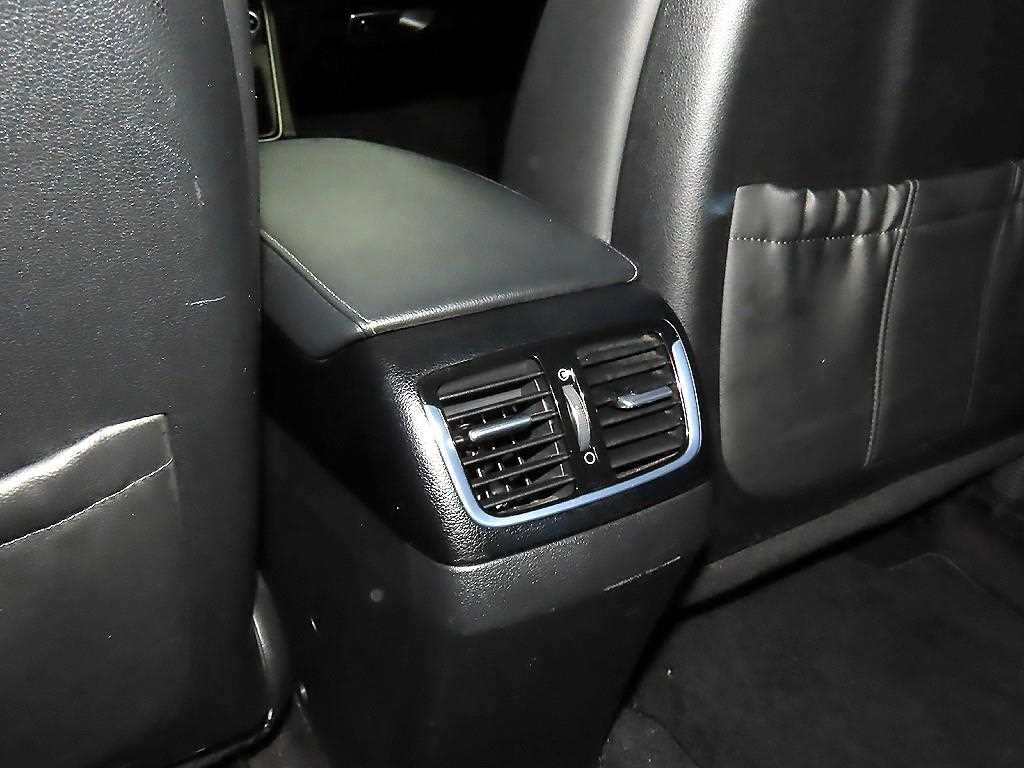 HYUNDAI Grandeur 2018 Negro - Importación desde Corea - HF Imports Iquique - Foto 16