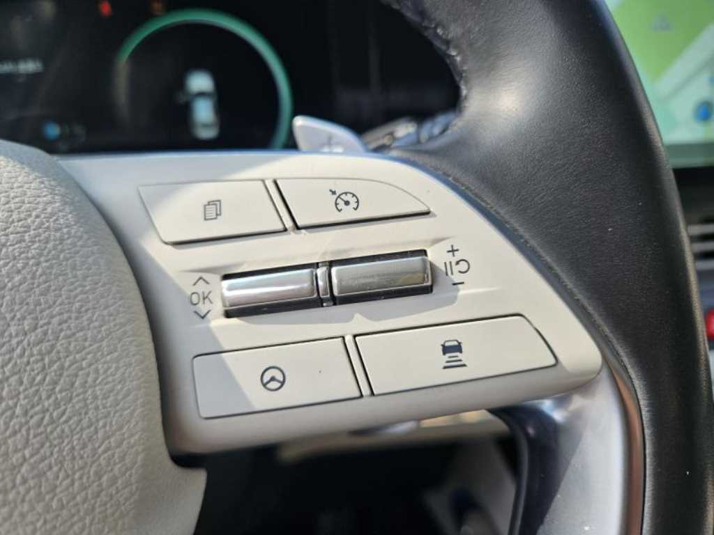 HYUNDAI Grandeur - Vista 6