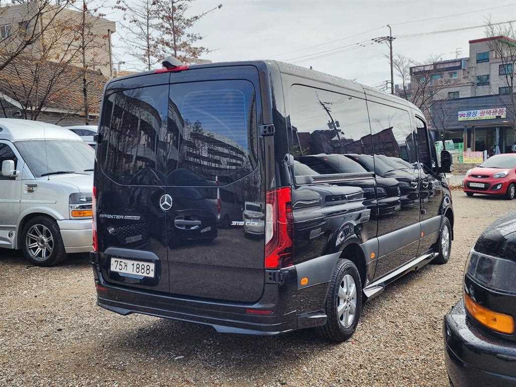 Mercedes Benz Sprinter - Vista 6