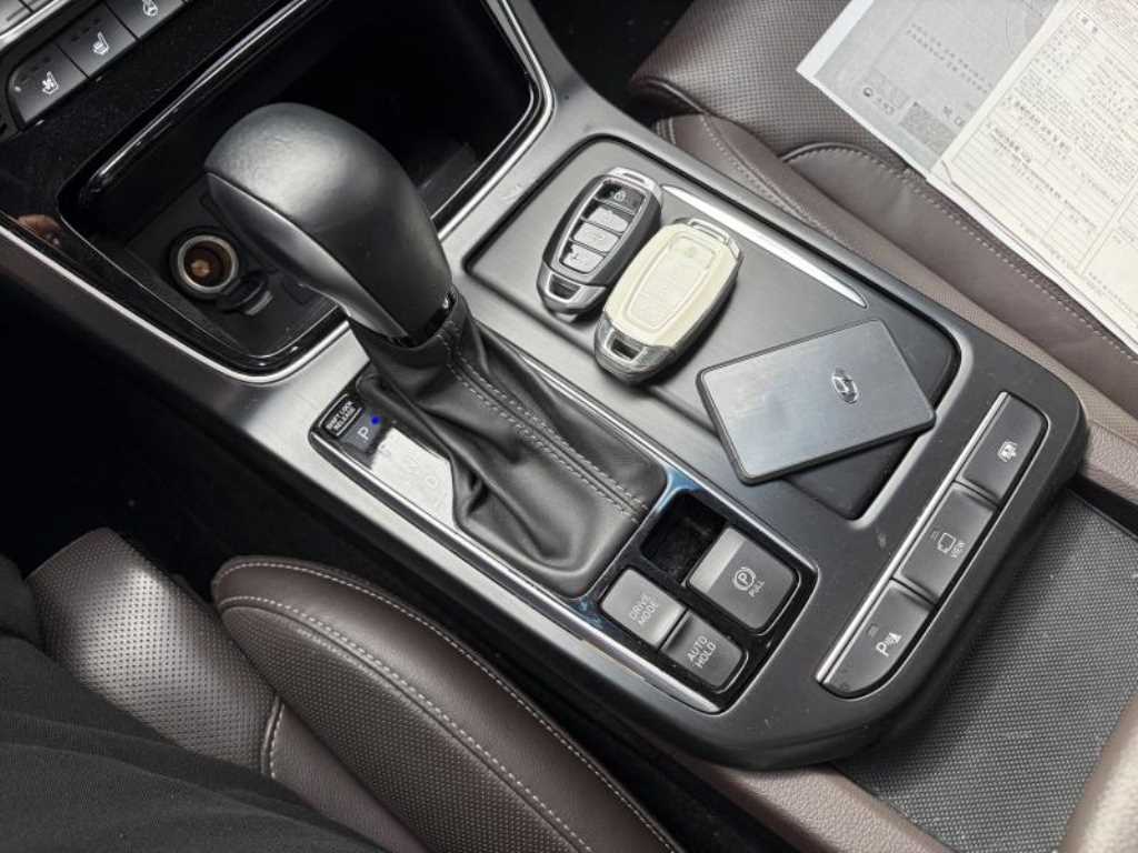 HYUNDAI Grandeur - Vista 8