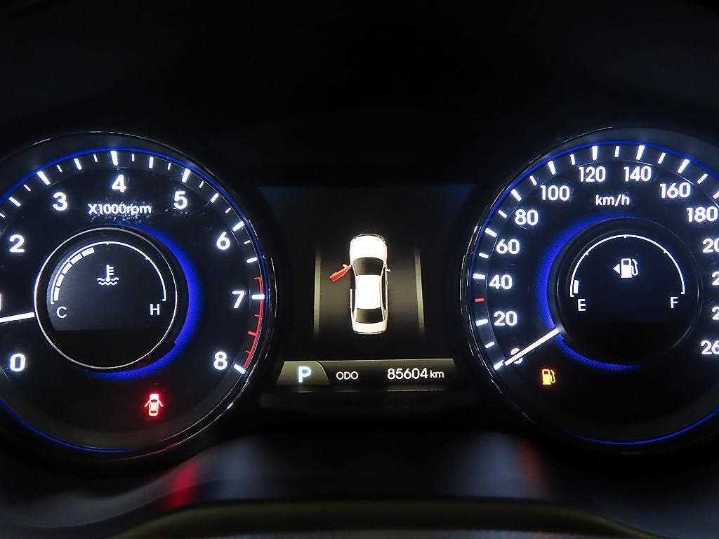 HYUNDAI Grandeur - Vista 9