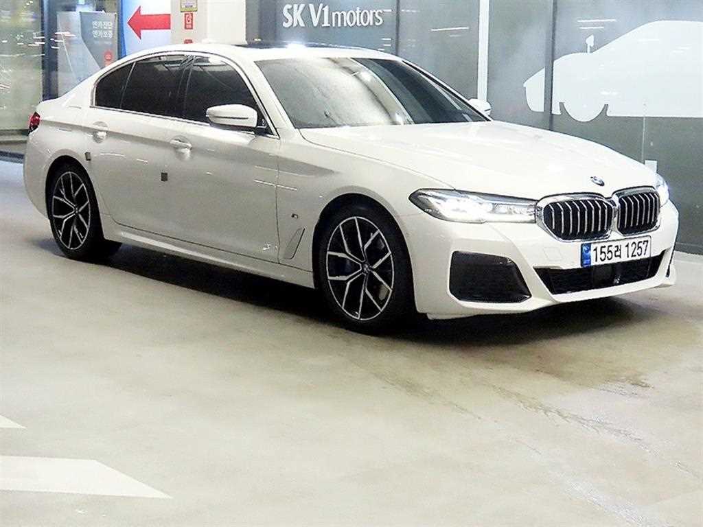 BMW 5 Series 2023 Blanco - Importación desde Corea - HF Imports Iquique - Foto 1