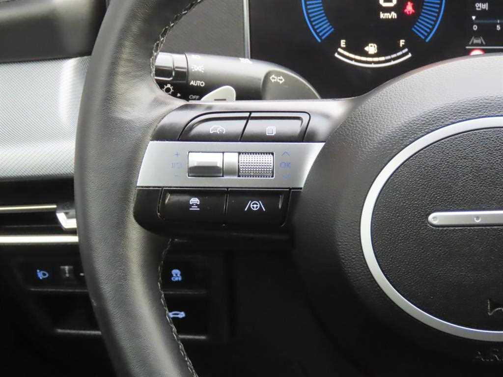 HYUNDAI Sonata - Vista 11