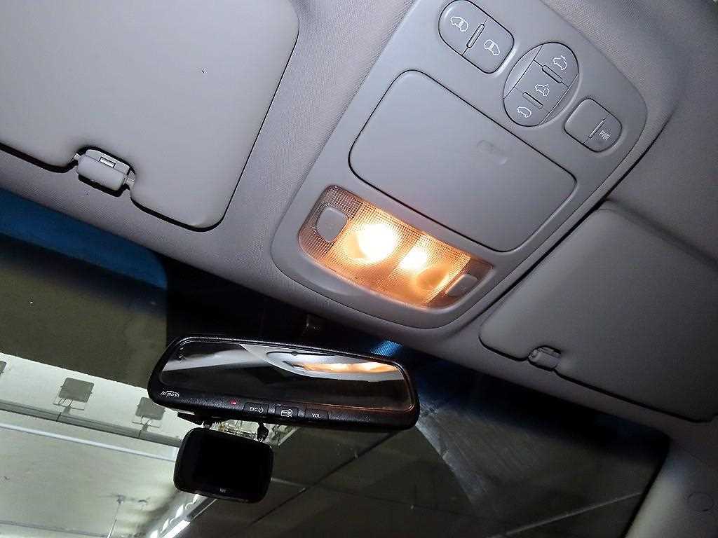 KIA Carnival 2012 Blanco - Importación desde Corea - HF Imports Iquique - Foto 16