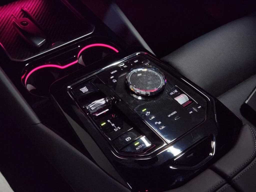 BMW 5 Series - Vista 10