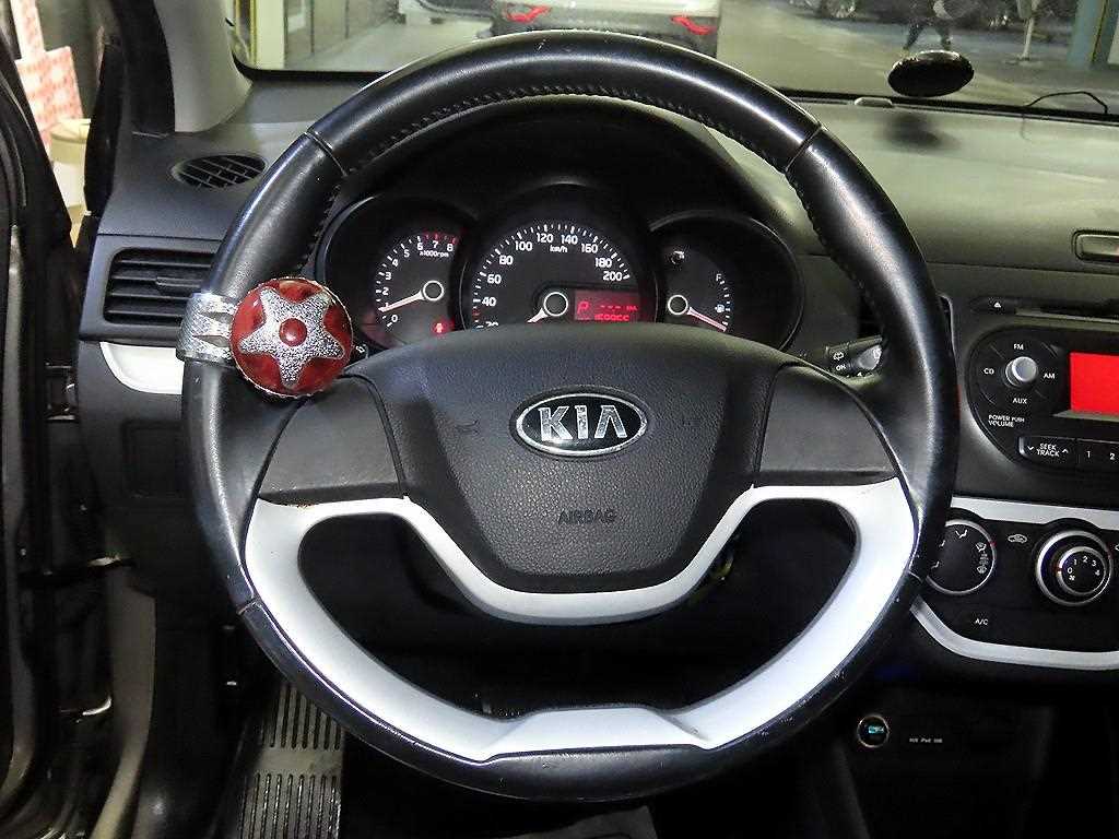 KIA Morning - Vista 8