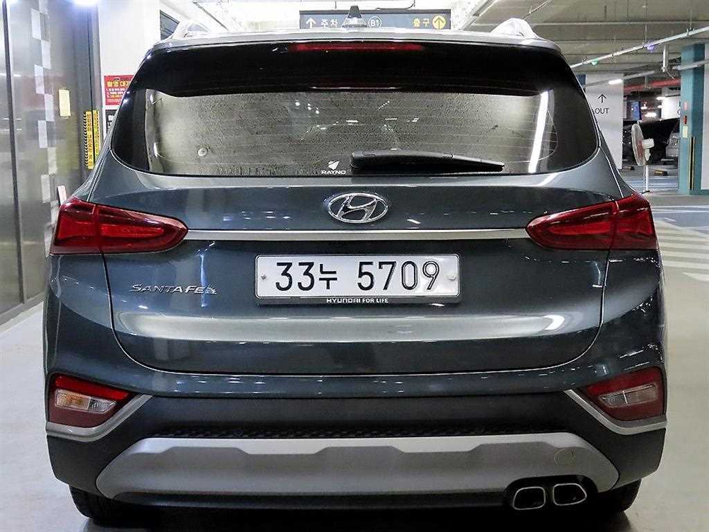 HYUNDAI Santa Fe - Vista 5