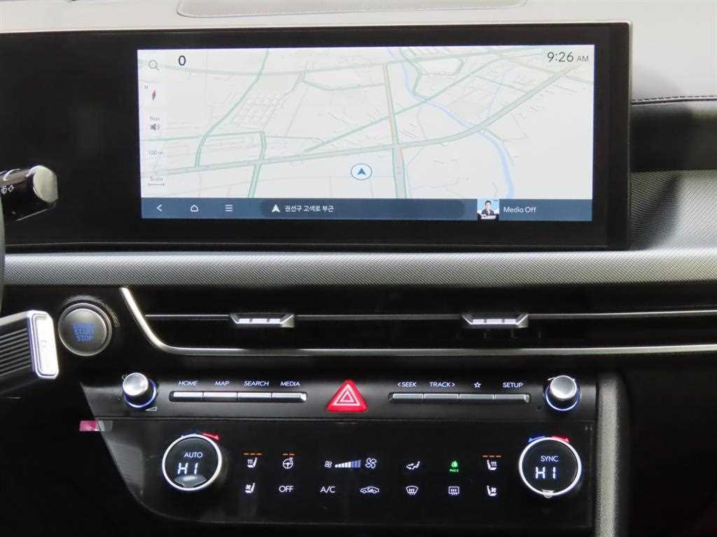 HYUNDAI Sonata - Vista 10