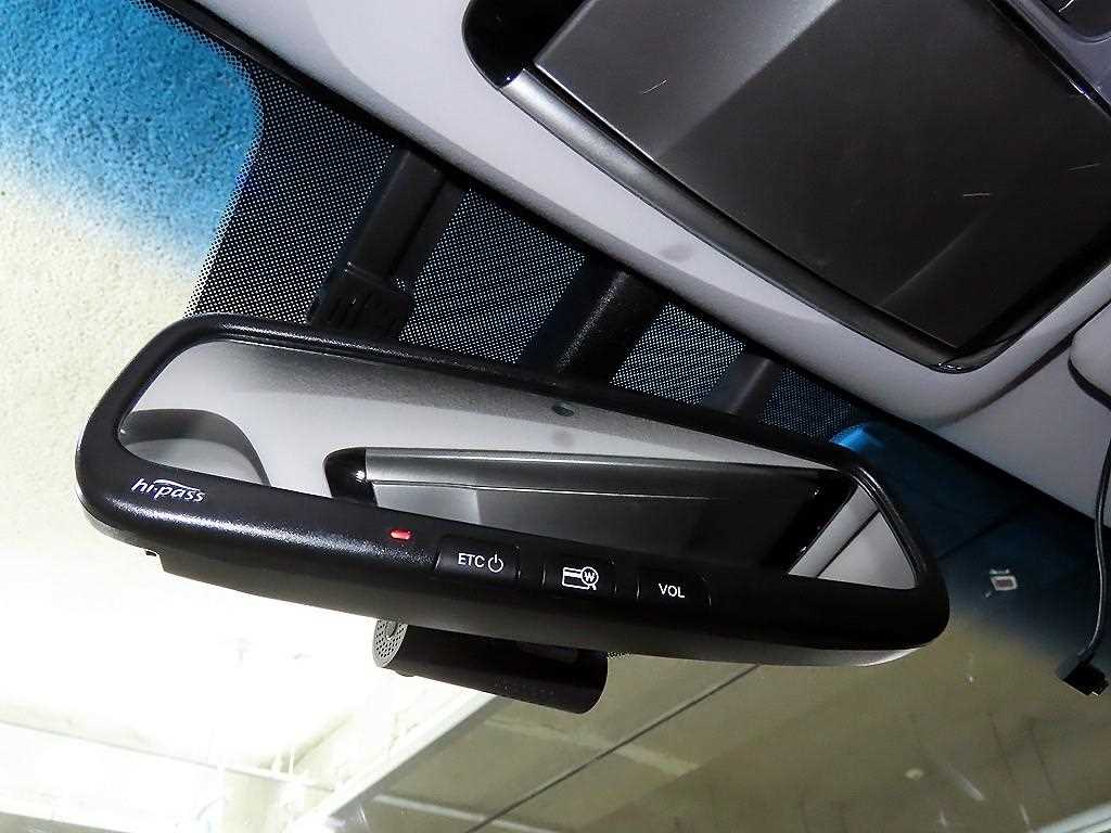 HYUNDAI Grandeur 2011 Plateado - Importación desde Corea - HF Imports Iquique - Foto 16