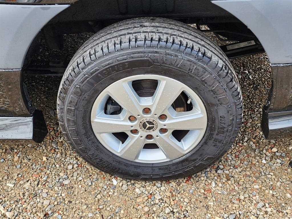 Mercedes Benz Sprinter 2020 Negro - Importación desde Corea - HF Imports Iquique - Foto 19