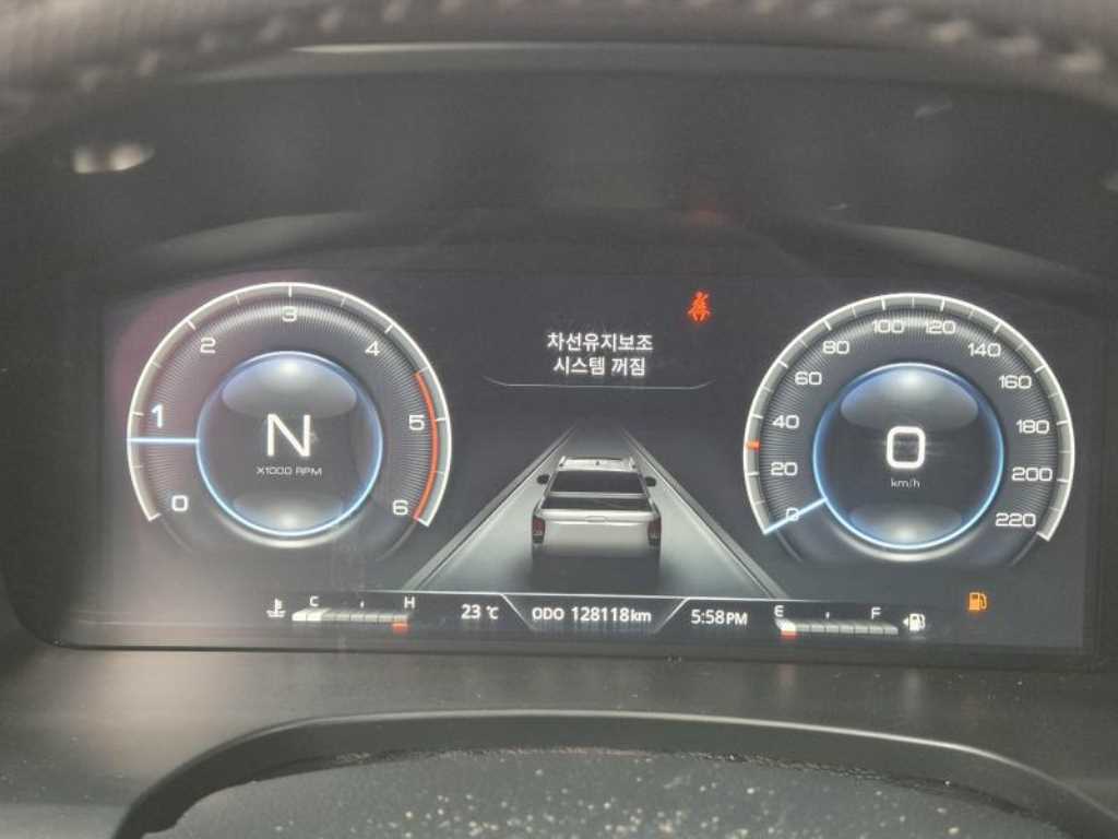 Ssangyong Rexton - Vista 9