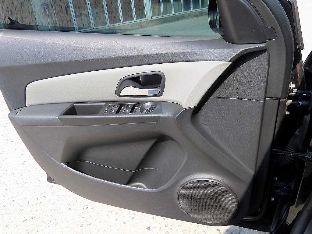 Chevrolet Cruise - Vista 11