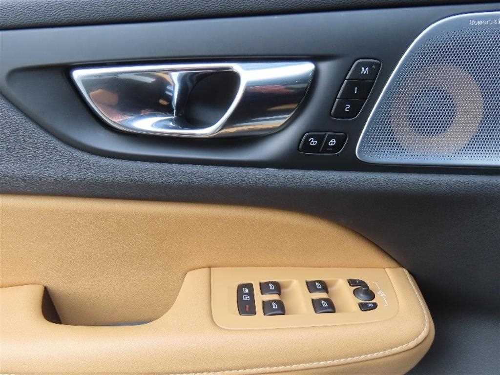 Volvo V60 - Vista 12