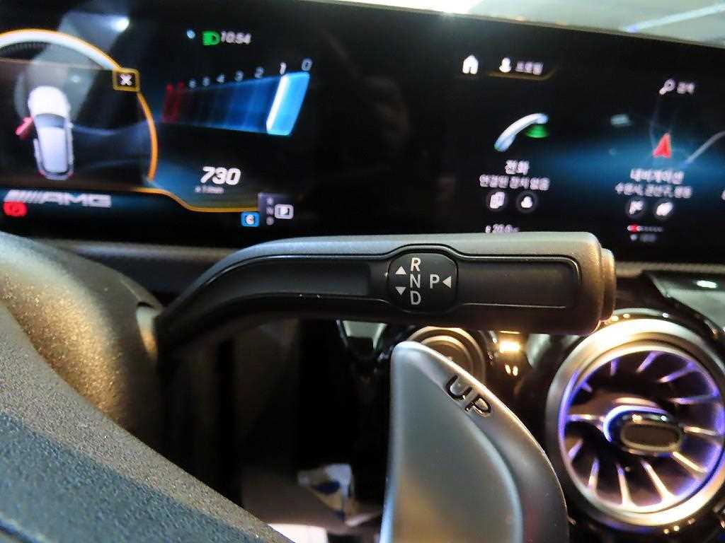 Mercedes Benz A Class - Vista 12