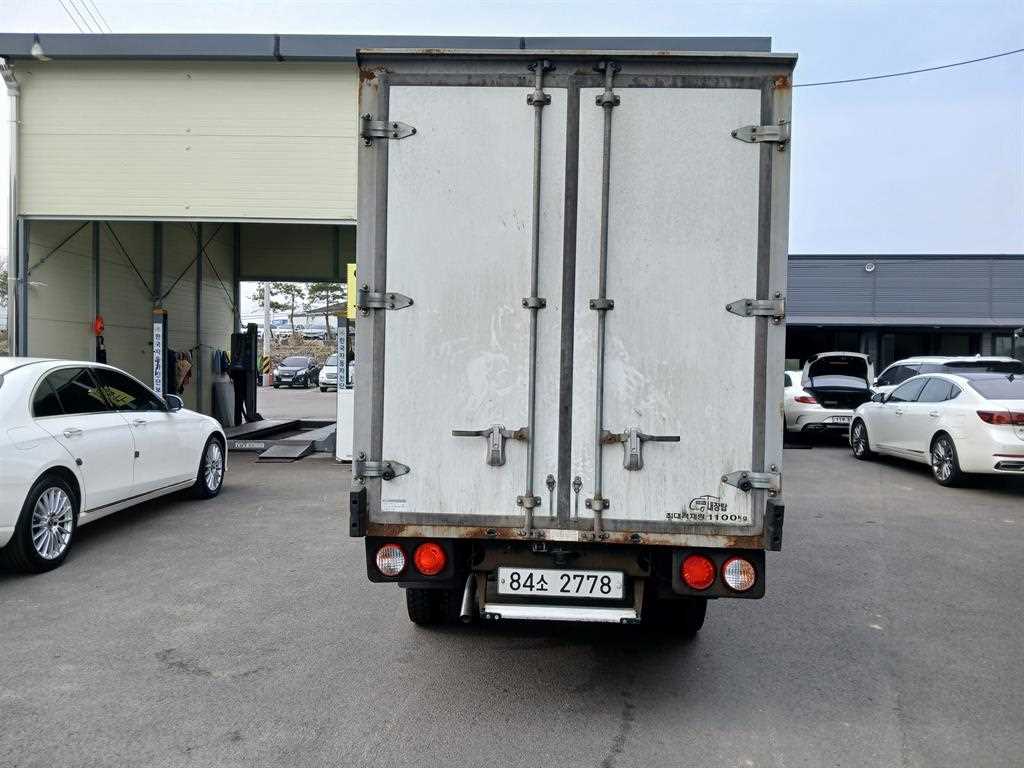 Small Truck tower_built-in tower - Vista 6